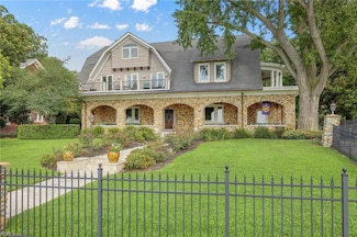 511 Chesapeake Ave, Newport News, VA 23607