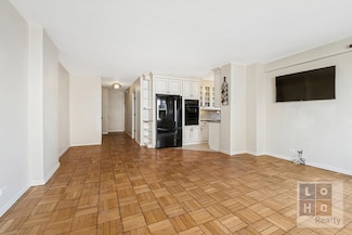 577 Grand St Unit F 504, New York, NY 10002
