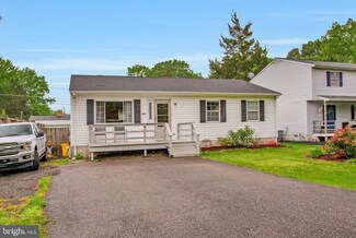 1703 Snug Harbor Rd, Shady Side, MD 20764