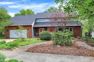 2910 E Winston St, Bloomington, IN 47401