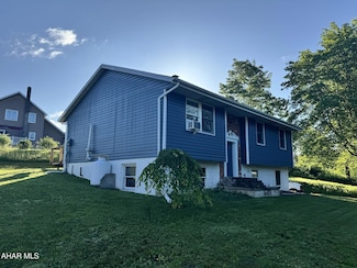 132 Laurel Dr, Gallitzin, PA 16641
