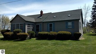 1996 E Huron Rd, Au Gres, MI 48703