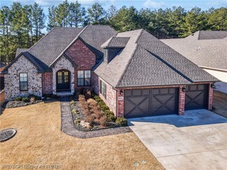 8514 Avalon Way, Barling, AR 72923