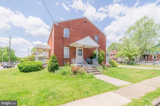 1101 Chestnut St, Collingdale, PA 19023