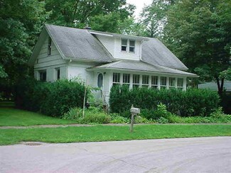 1202 Prairie Ave, Goshen, IN 46526