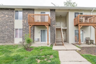 2700 Light Rd Unit 203, Oswego, IL 60543