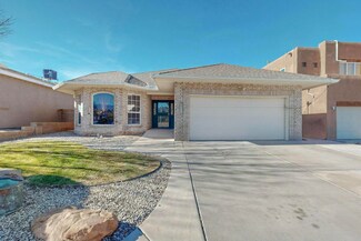 8211 Ville Ct NE, Albuquerque, NM 87113