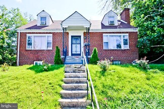 5804 Woodland Dr, Oxon Hill, MD 20745