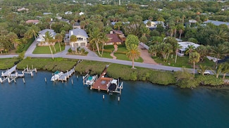12140 SE Indian River Dr N, Hobe Sound, FL 33455