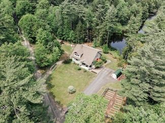 15 Brookview Dr, Bucksport, ME 04416