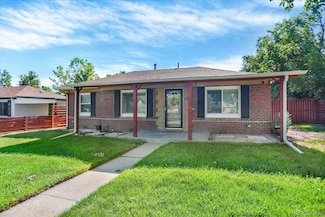 2810 Oneida St, Denver, CO 80207