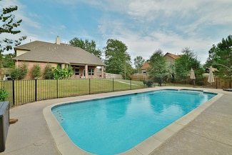 1122 Silveridge, Conroe, TX 77304