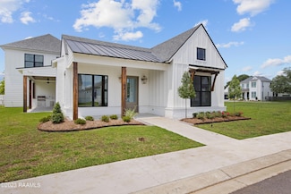 104 Wishing Well Dr, Broussard, LA 70518