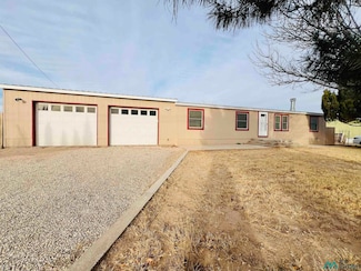 4305 Boyd Dr, Carlsbad, NM 88220