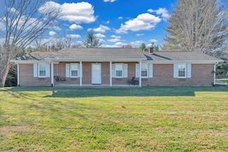 397 Commonwealth Rd, Galax, VA 24333