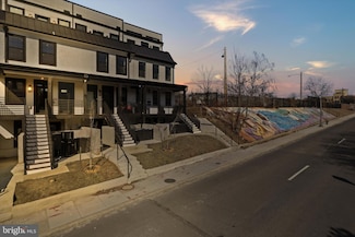 755 Columbia Rd NW Unit 3, Washington, DC 20001