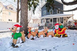69 Beach St, Revere, MA 02151