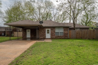 8 Steele Magnolia Dr, Greenbrier, AR 72058