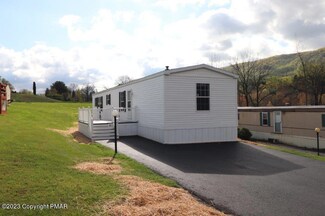 41 Hillside Place, Kunkletown, PA 18058