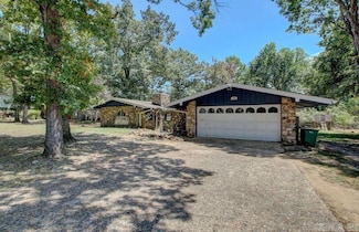1 Oneida St, Sherwood, AR 72120