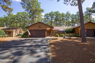 737 Burlwood Dr, Southern Pines, NC 28387