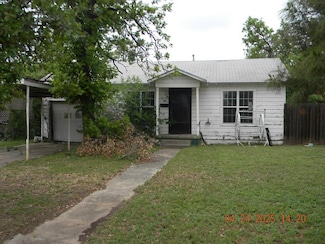 34 W 18th St, San Angelo, TX 76903
