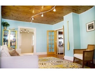 173 Spring St, Hull, MA 02045