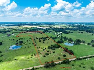 1372 N Nassau Rd, Round Top, TX 78954