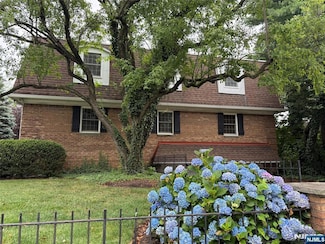 301 Claremont Ave Unit C0002, Montclair, NJ 07042