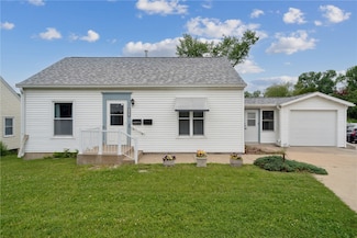 2241 Williams Blvd SW, Cedar Rapids, IA 52404