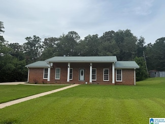 935 W 42nd St, Anniston, AL 36206