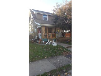 1451 Miami Ct NE, Canton, OH 44714