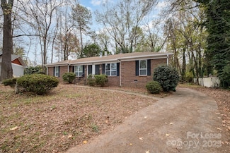 6024 Olinda St, Charlotte, NC 28215
