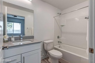 3232 N 20th St Unit 113, Phoenix, AZ 85016