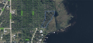 535 Lakesedge Dr, Lake Placid, FL 33852