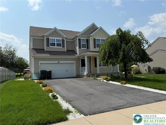 9749 Sleepy Hollow Ln, Breinigsville, PA 18031