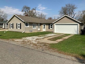 52750 Helmen Ave, South Bend, IN 46637