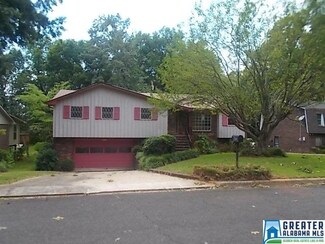 324 Englewood Dr, Fairfield, AL 35064