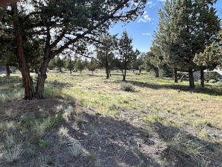10216 Sundance Ridge Loop, Redmond, OR 97756