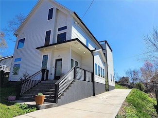 221 Bass St SE, Atlanta, GA 30315