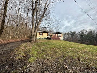 3536 Budd Rd, New Albany, IN 47150