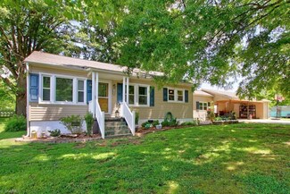 208 W Round St, Landis, NC 28088