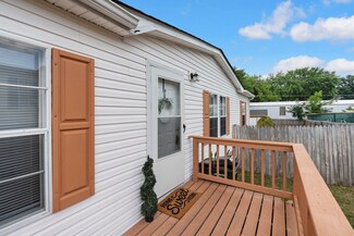 57 Patriot Dr, Waynesboro, VA 22980