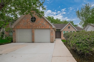 4823 Sunshine Dr, Sugar Land, TX 77479