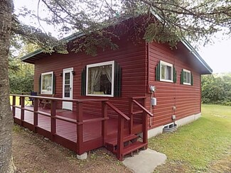 488 Cottage St, Littleton, NH 03561