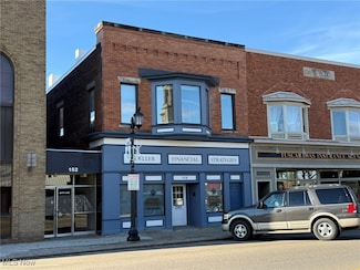 158 N Broadway St Unit Upper, New Philadelphia, OH 44663