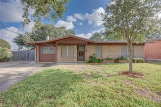 5802 Riley Dr, Corpus Christi, TX 78412