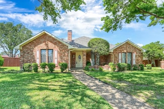 2912 Maple Ct, Carrollton, TX 75007
