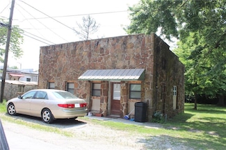 706 Church Ave, Golden City, MO 64748