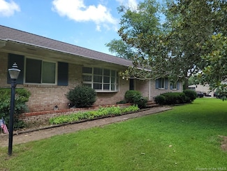 8241 Virginia Ave, West Point, VA 23181